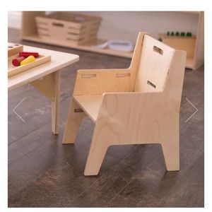 NEW IN BOX UNOPENED Sprout Kids Montessori weaning chair